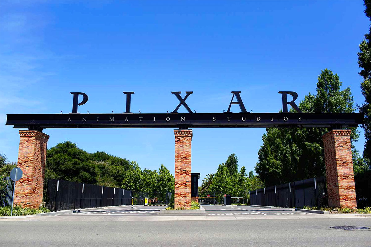 Mua đèn kẹp bàn Pixar chất lượng ở đâu